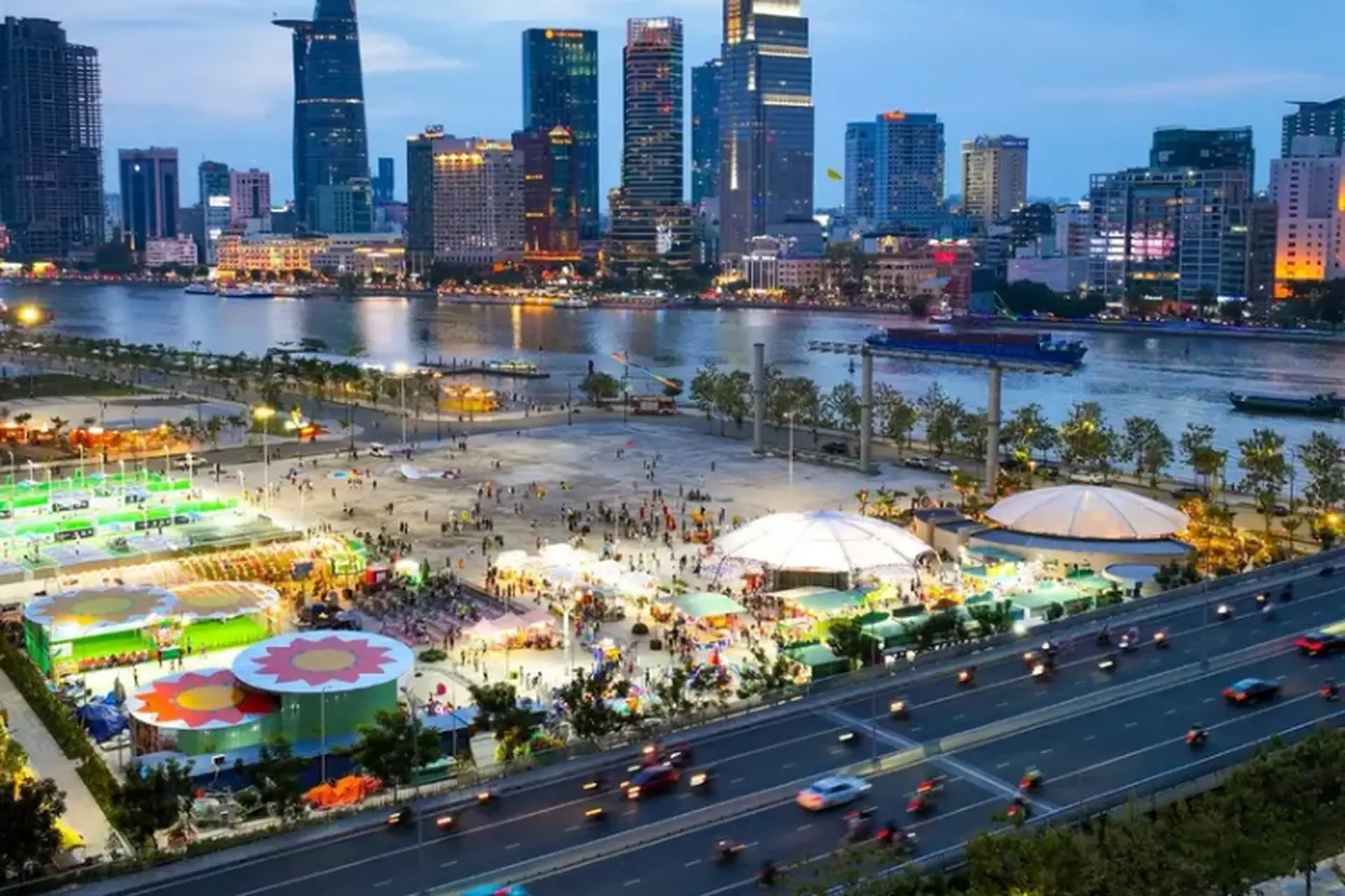 cong-vien-ven-bo-song